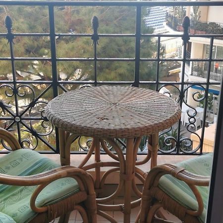 Victoria Bilocale Centro Citta E Vista Mare Apartment Menton Exterior foto
